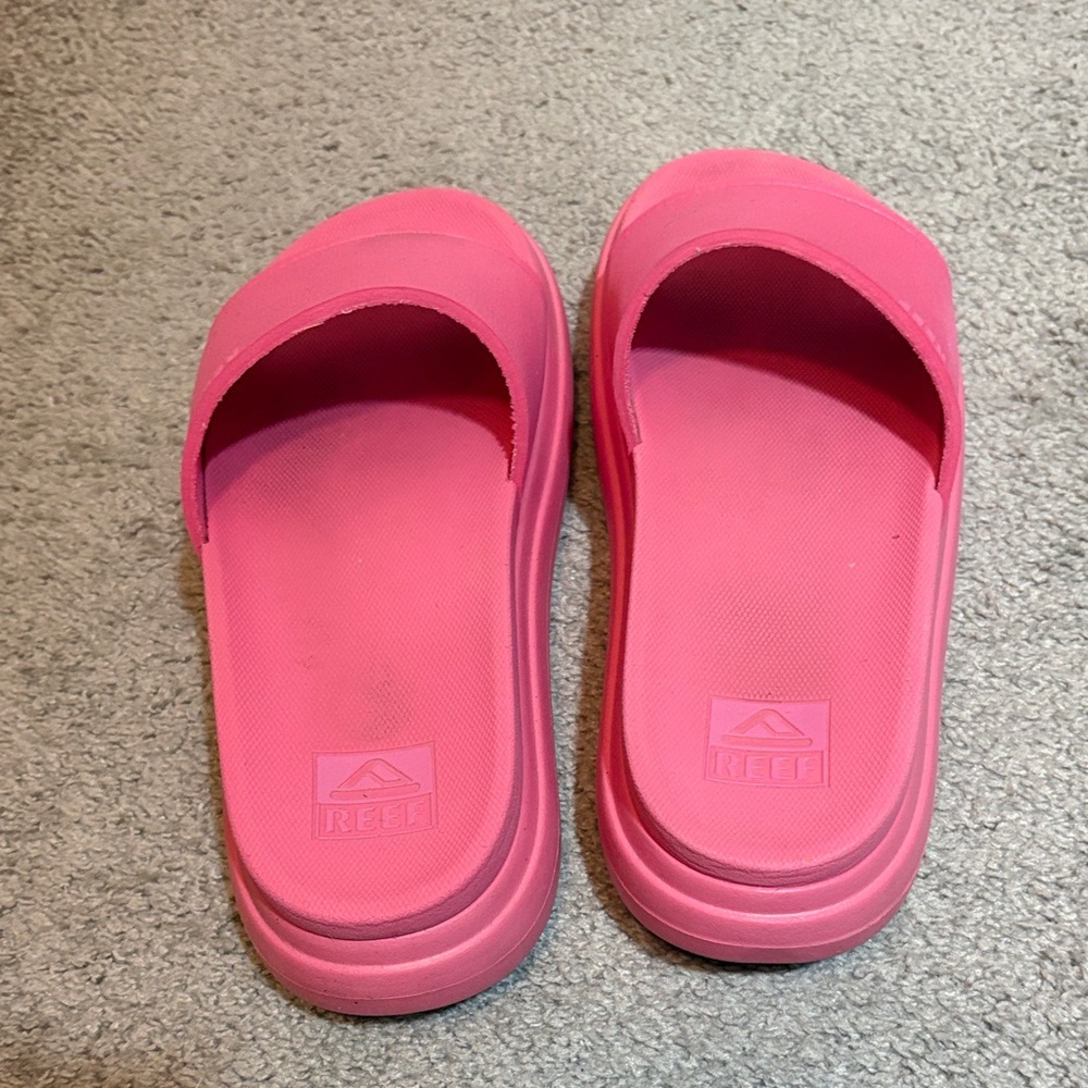 Reef Vibrant Pink Slide Sandals - Picture 3 of 5